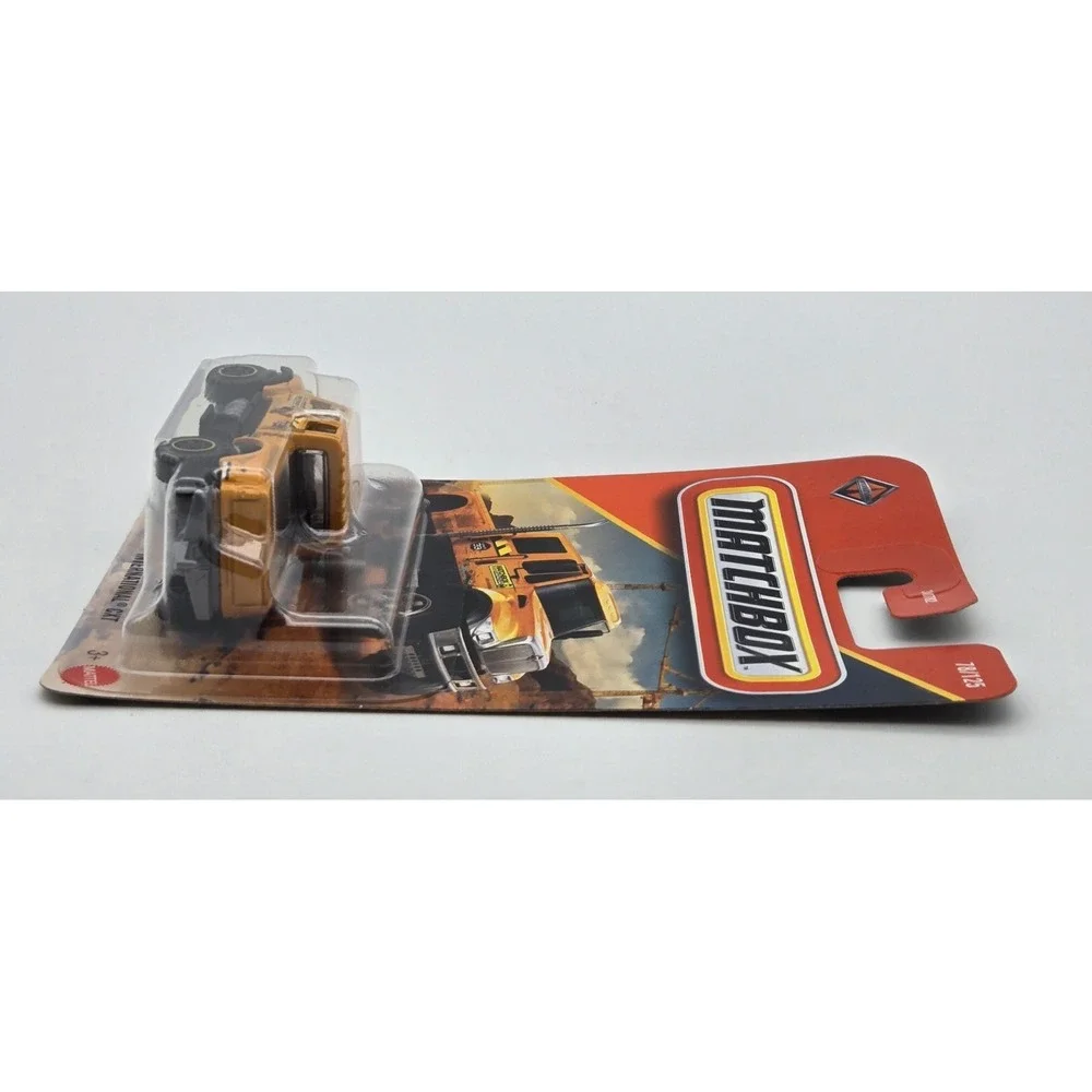 Matchbox 2025 International CXT Truck 78/125 Die-Cast Heavy‎ Duty Vehicle New